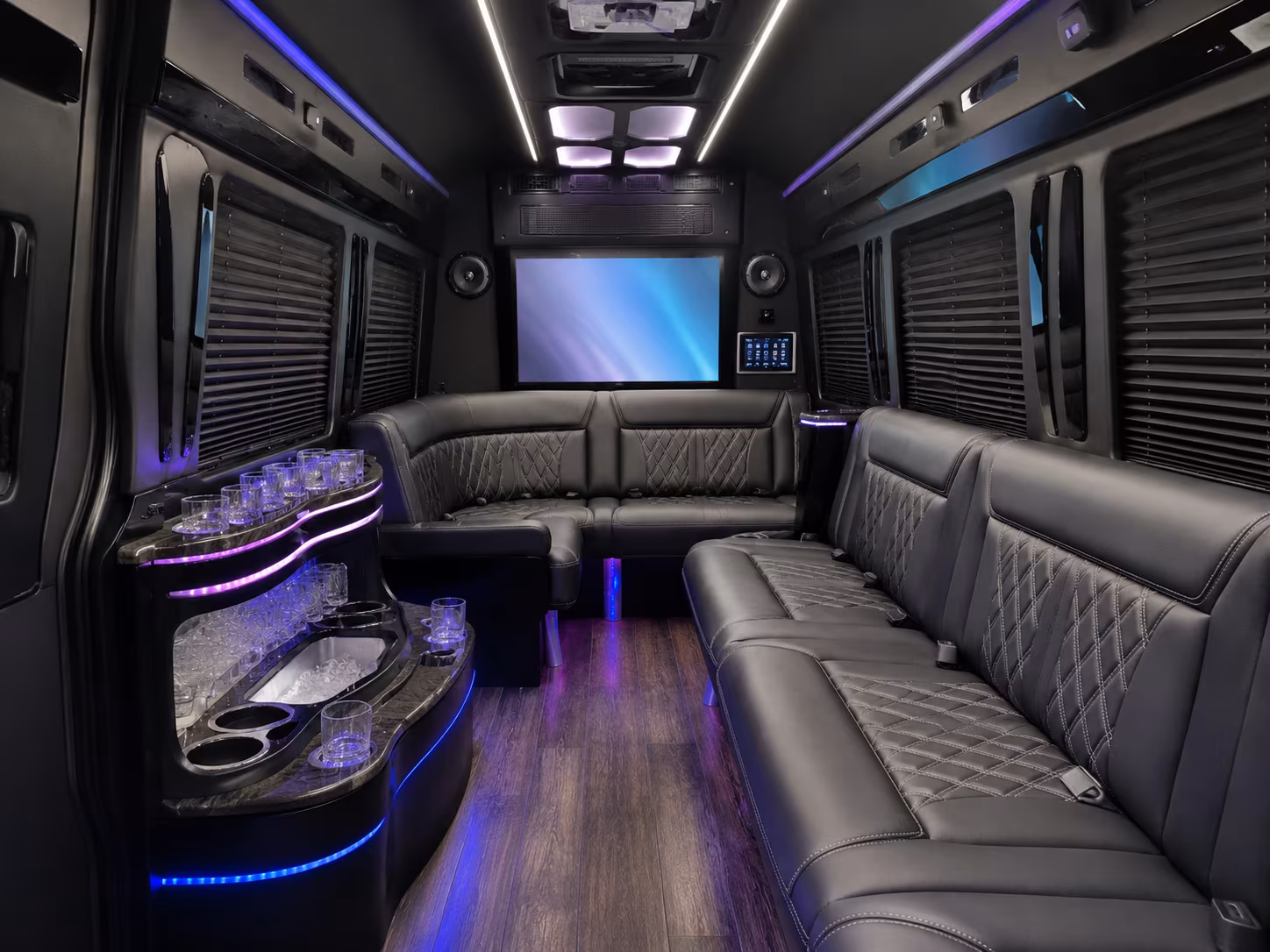 choosing a bus rental for angels padres and ducks games from hemet