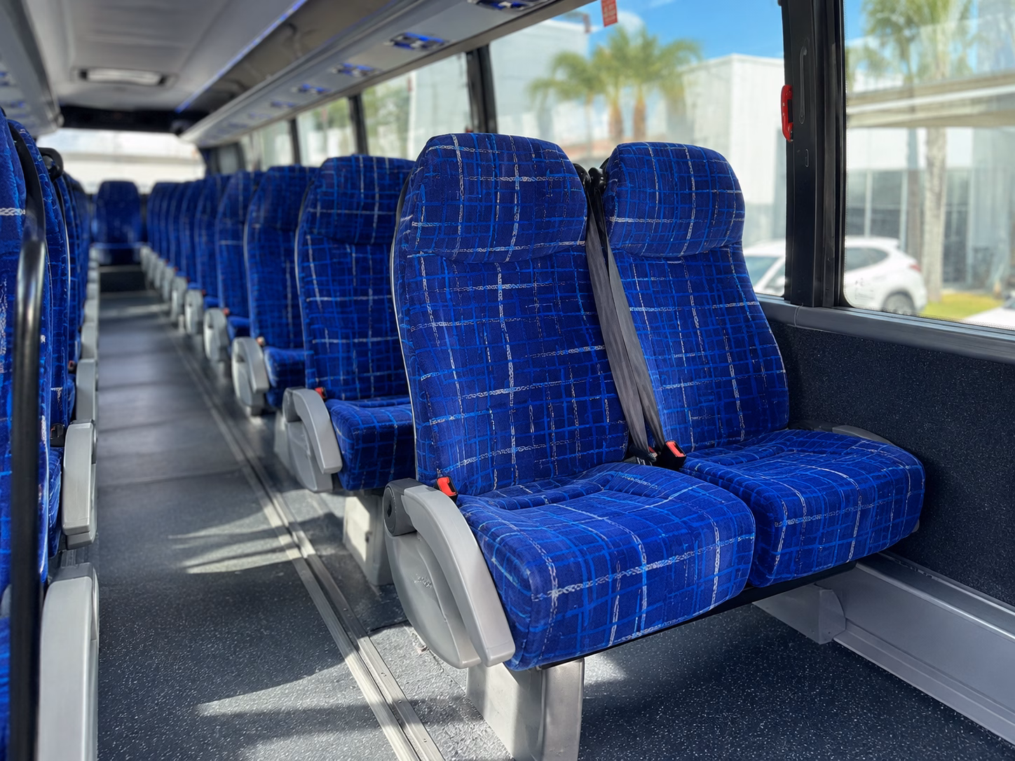 you can count on hemetcharterbuscompany com to find the right prom bus in hemet